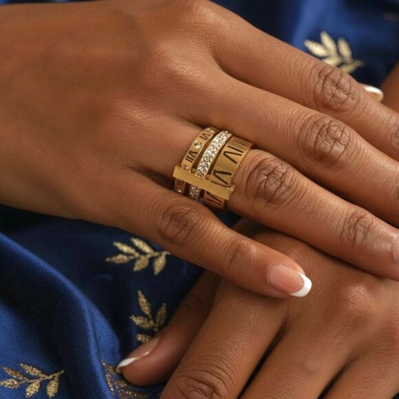 🆕️ Roman Numeral 3-in-1 Spinner Ring 18K Gold Plated Stainless Steel CZ Sz 7.5 - Picture 1 of 14